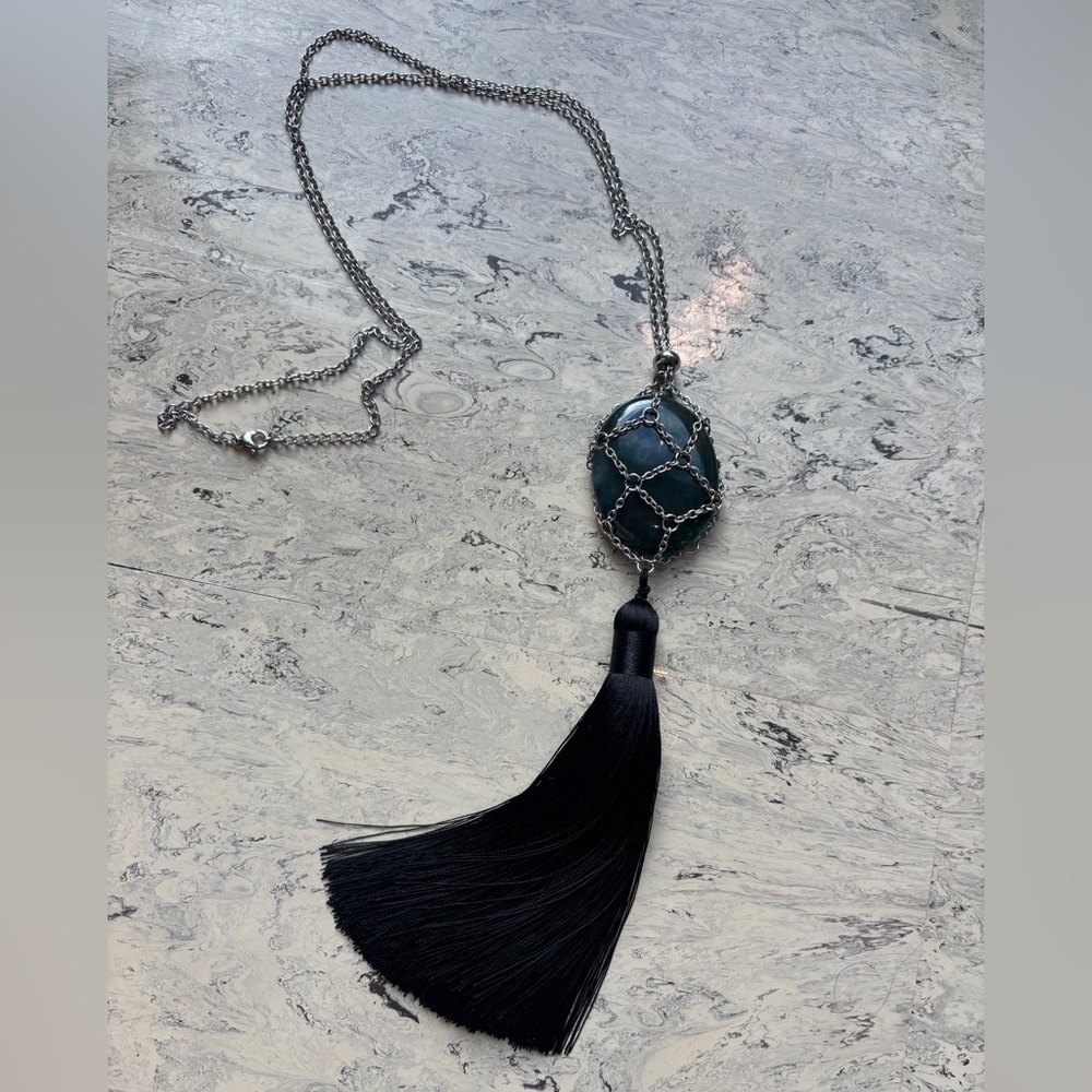 Bean design Necklace of Indian Agate With Tassel